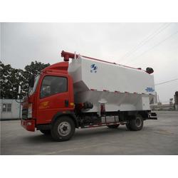現(xiàn)代化養(yǎng)殖新寵 散裝飼料運輸車全解析