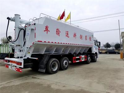 解放四軸飼料車 鋁合金罐體20噸不超載，高效運輸新選擇